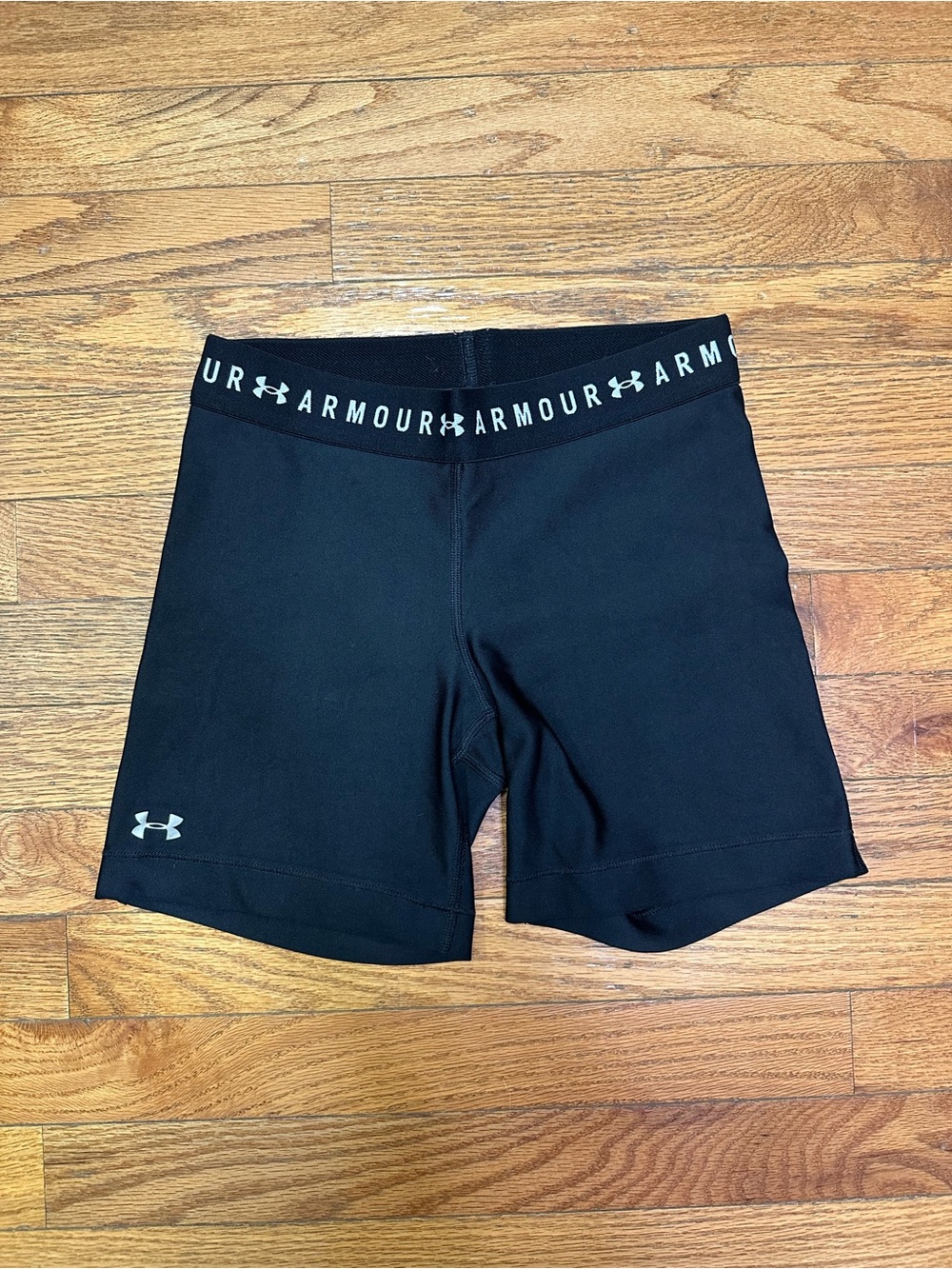 Under Armour Black Women's Performance Bike Shorts with Logo Waistband